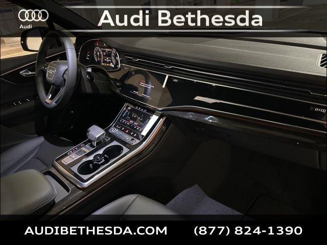 new 2025 Audi Q7 car, priced at $76,440