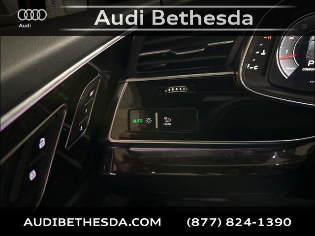 new 2025 Audi Q7 car, priced at $76,440