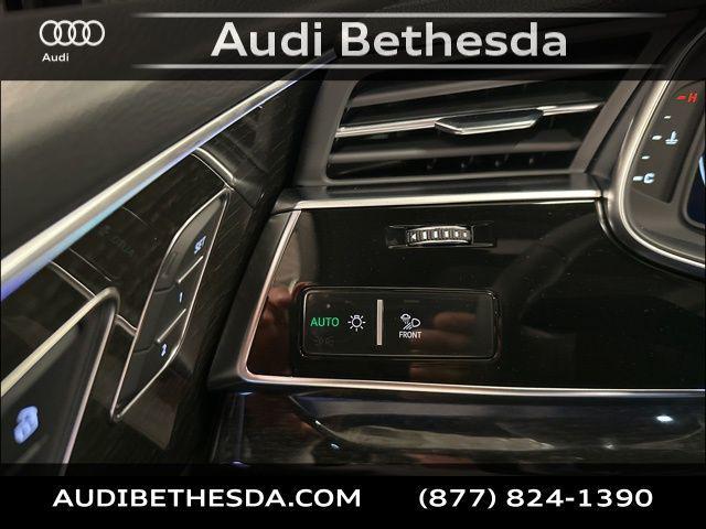 new 2025 Audi Q7 car, priced at $76,480