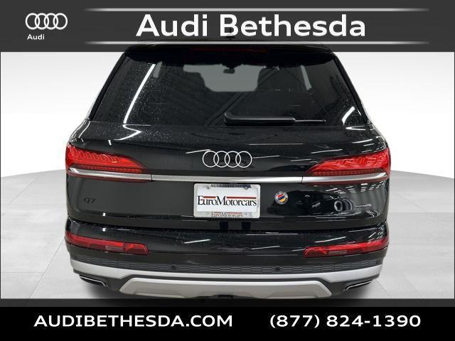 new 2025 Audi Q7 car, priced at $76,480