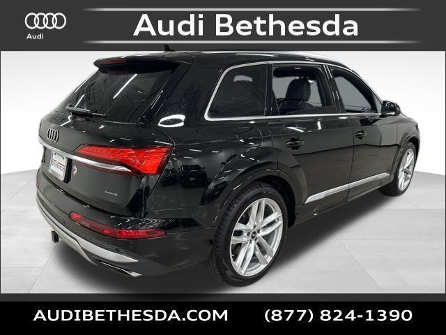 new 2025 Audi Q7 car, priced at $76,480