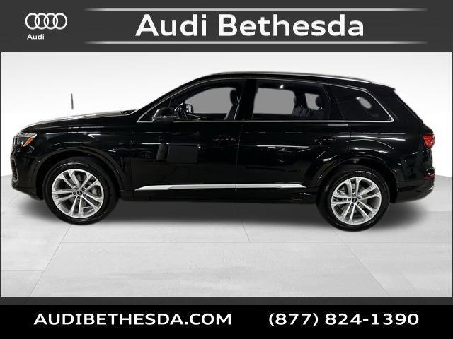 new 2025 Audi Q7 car, priced at $75,925