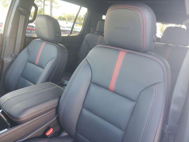 used 2024 Chevrolet Traverse car, priced at $55,596