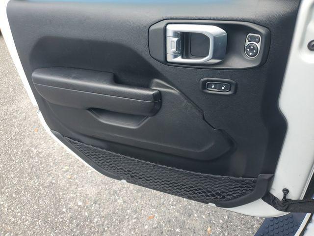 used 2022 Jeep Wrangler Unlimited car, priced at $30,153