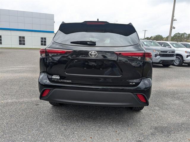 used 2024 Toyota Highlander car, priced at $39,945
