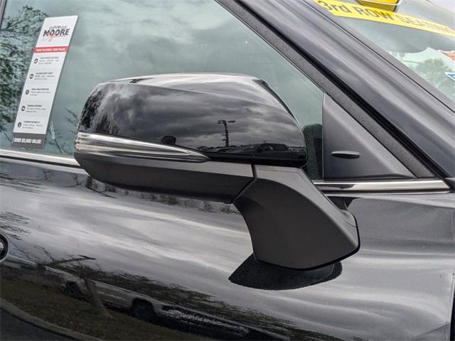 used 2024 Toyota Highlander car, priced at $39,945