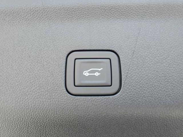 new 2025 Chevrolet Tahoe car, priced at $73,912