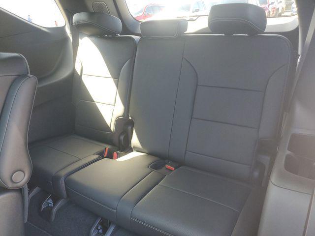 new 2026 Chevrolet Traverse car, priced at $45,587