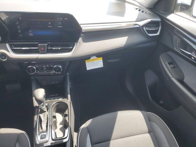 new 2026 Chevrolet TrailBlazer car, priced at $28,277