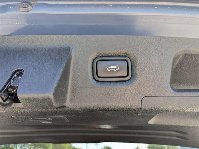 used 2022 Hyundai Santa Fe car, priced at $27,981