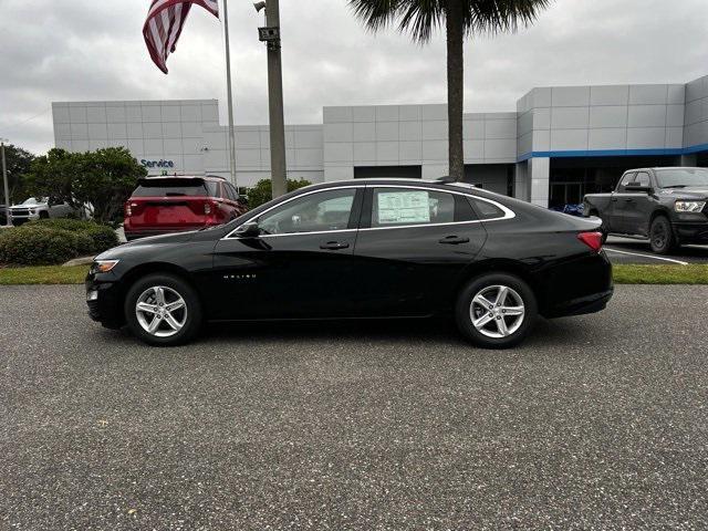 new 2025 Chevrolet Malibu car, priced at $25,915