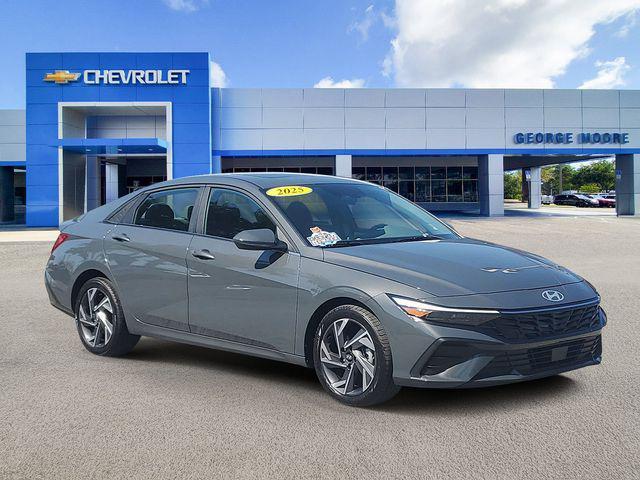used 2025 Hyundai Elantra car, priced at $21,595