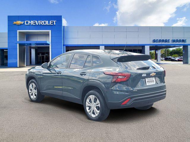 used 2025 Chevrolet Trax car, priced at $23,934
