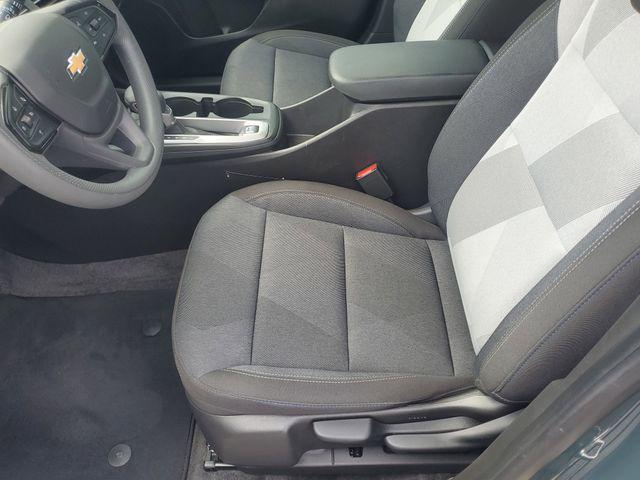 used 2025 Chevrolet Trax car, priced at $23,934