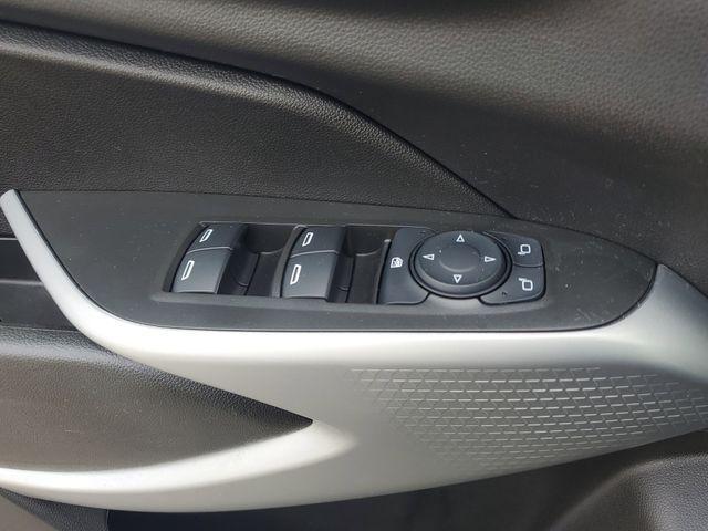 used 2025 Chevrolet Trax car, priced at $23,934