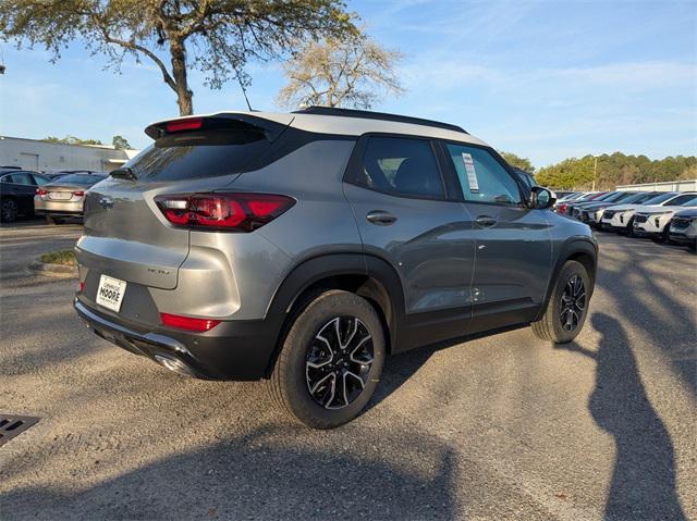 new 2025 Chevrolet TrailBlazer car, priced at $28,138