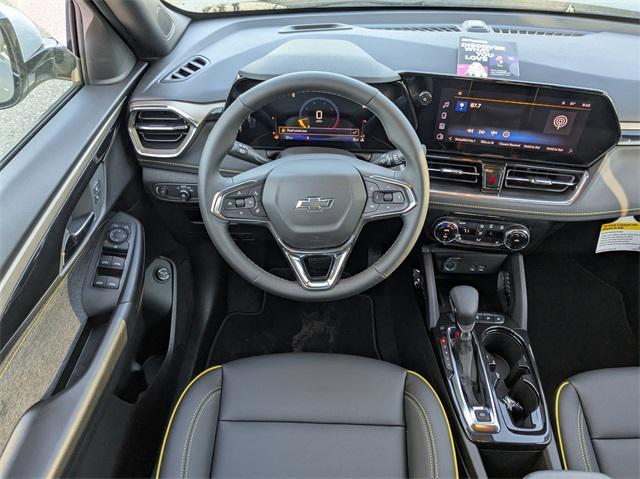 new 2025 Chevrolet TrailBlazer car, priced at $28,138