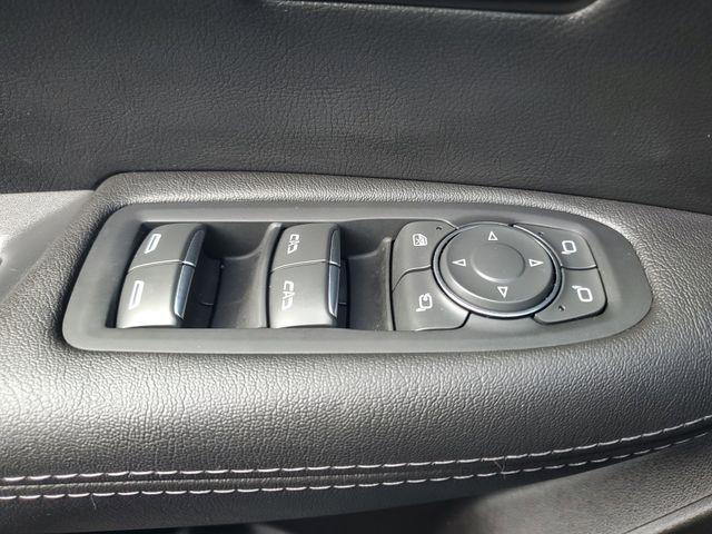 used 2025 Cadillac XT5 car, priced at $39,794