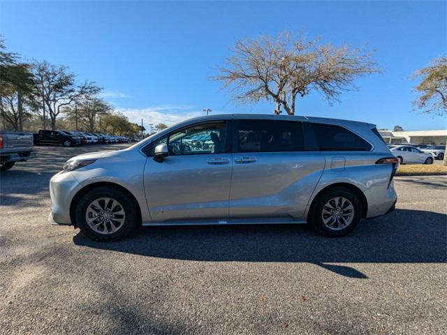 used 2021 Toyota Sienna car, priced at $32,304