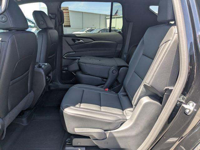 new 2025 Chevrolet Traverse car, priced at $46,065