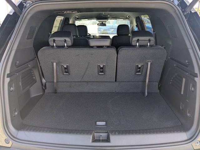 new 2025 Chevrolet Traverse car, priced at $46,065