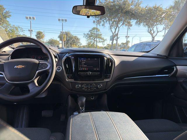 used 2021 Chevrolet Traverse car, priced at $20,596
