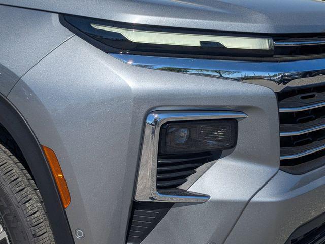 new 2025 Chevrolet Traverse car, priced at $47,592