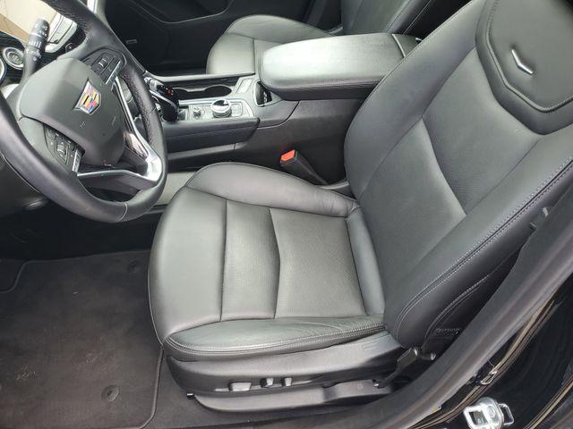 used 2025 Cadillac XT6 car, priced at $45,995