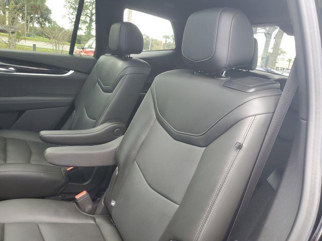 used 2025 Cadillac XT6 car, priced at $45,995