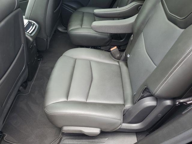 used 2025 Cadillac XT6 car, priced at $45,995