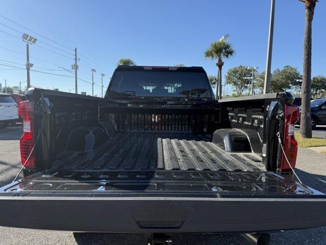 new 2025 Chevrolet Silverado 2500 car, priced at $66,123