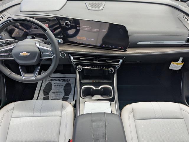 new 2025 Chevrolet Traverse car, priced at $55,920