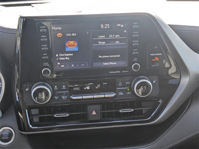 used 2021 Toyota Highlander car, priced at $32,343
