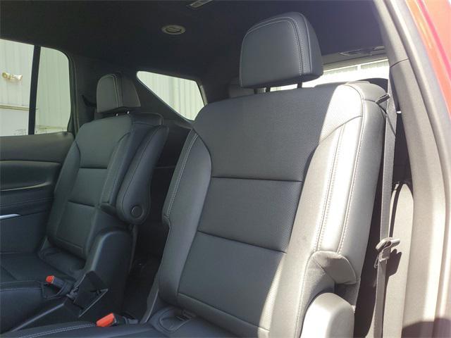 new 2025 Chevrolet Traverse car, priced at $44,440