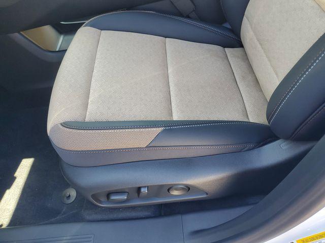 new 2026 Chevrolet Equinox car, priced at $35,421