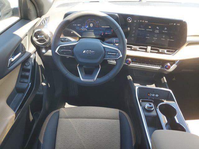 new 2026 Chevrolet Equinox car, priced at $35,421