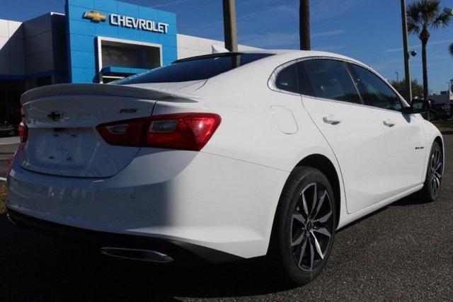 new 2025 Chevrolet Malibu car, priced at $27,115