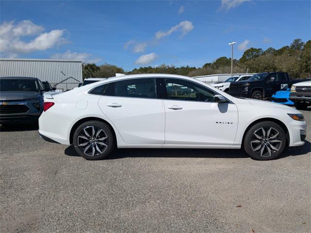 new 2025 Chevrolet Malibu car, priced at $27,115