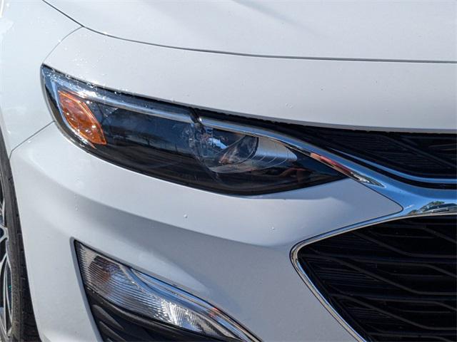 new 2025 Chevrolet Malibu car, priced at $27,115