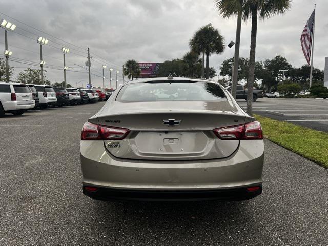 new 2025 Chevrolet Malibu car, priced at $31,240