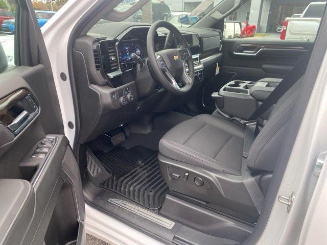 new 2025 Chevrolet Silverado 1500 car, priced at $45,972