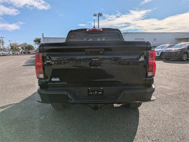 new 2024 Chevrolet Colorado car, priced at $43,155