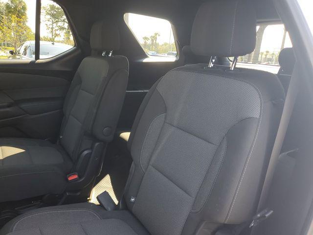 used 2022 Chevrolet Traverse car, priced at $24,946