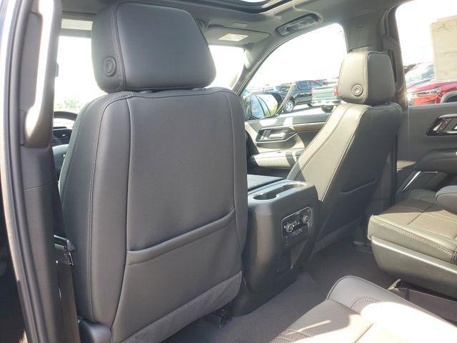 new 2025 Chevrolet Suburban car, priced at $80,588