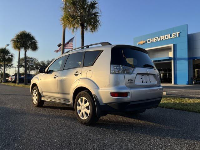 used 2013 Mitsubishi Outlander car, priced at $6,996