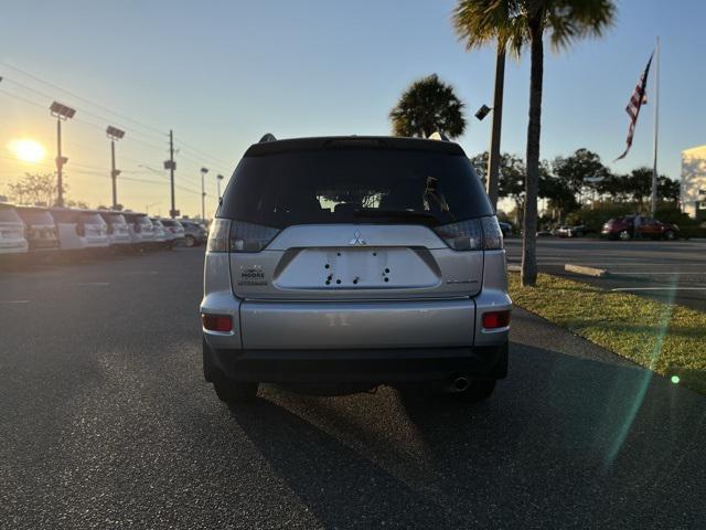 used 2013 Mitsubishi Outlander car, priced at $6,996