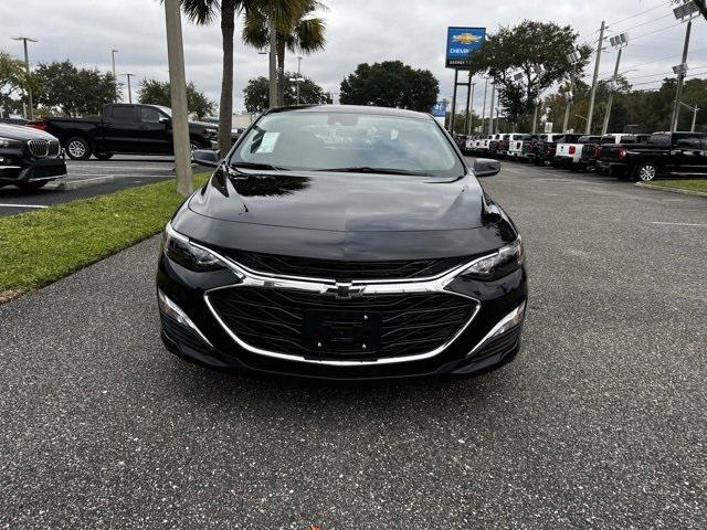 new 2025 Chevrolet Malibu car, priced at $27,115