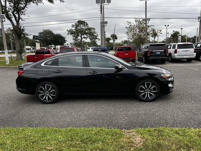 new 2025 Chevrolet Malibu car, priced at $28,245