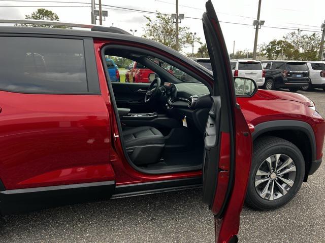 new 2025 Chevrolet Equinox car, priced at $34,220