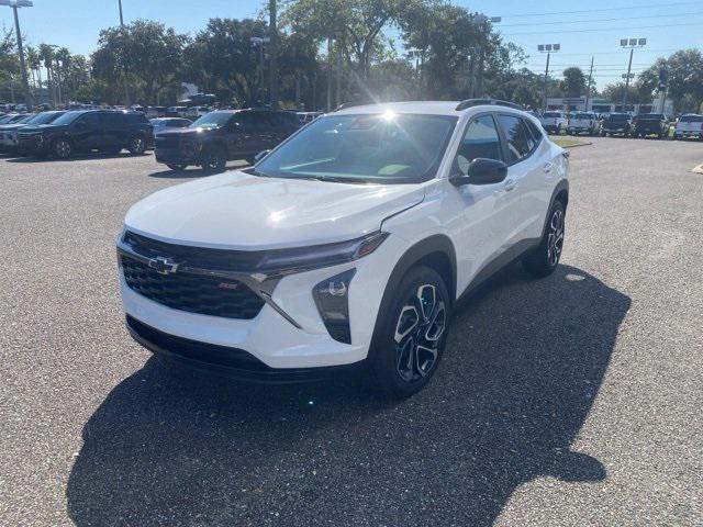 new 2025 Chevrolet Trax car, priced at $25,690